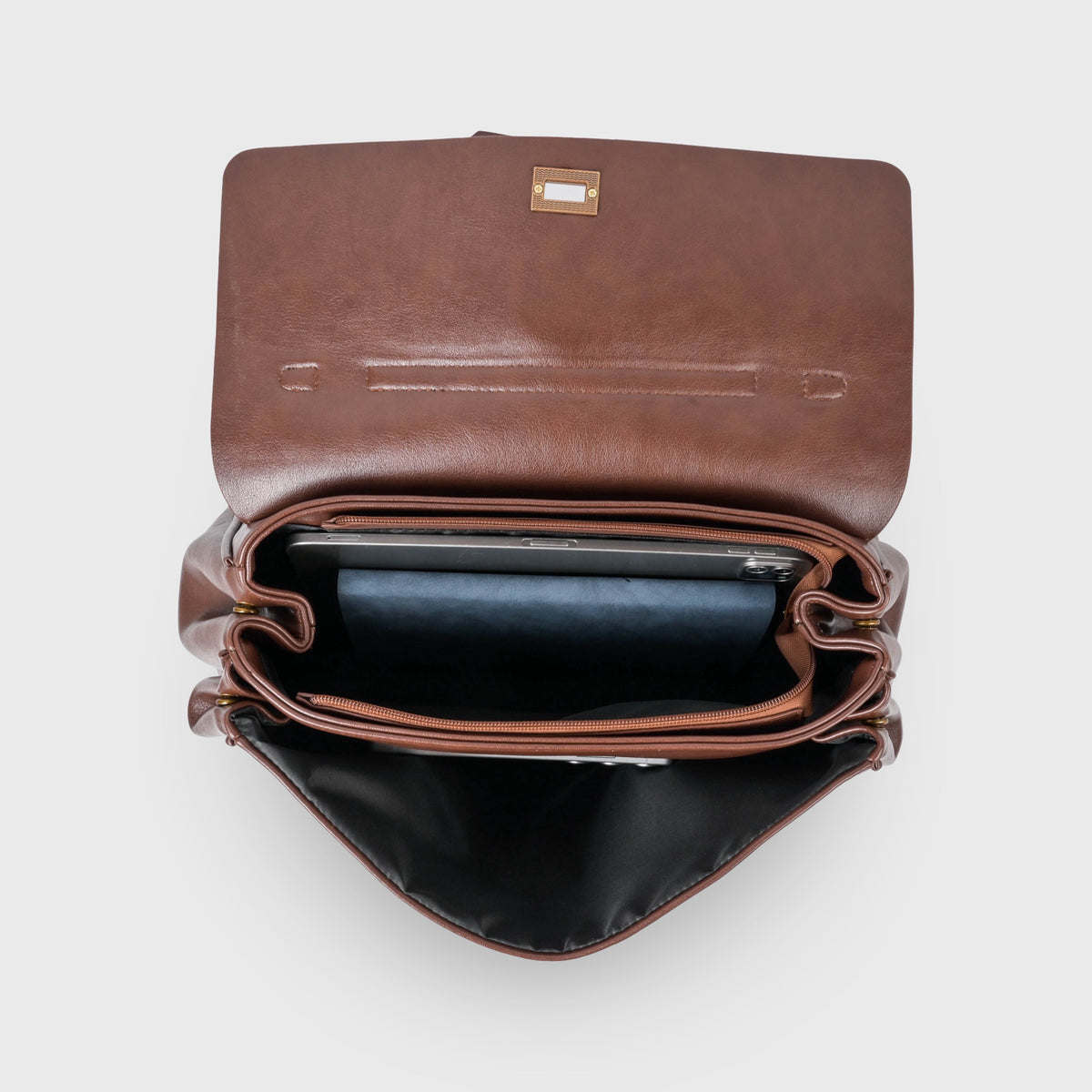 Ciara Vintage Shoulder Bag – Brown Leather Handbag