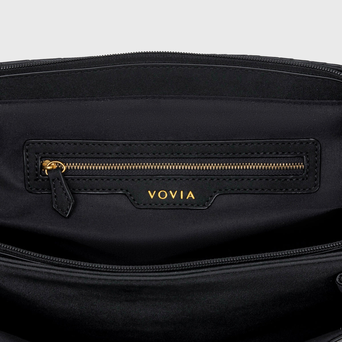 Ciara Vintage Limited Edition Woven Shoulder Bag – Black Leather Handbag