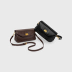 Petit sac porté épaule Ciara – Sac à rabat en cuir noir avec bandoulière