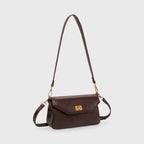 Petit sac porté épaule Ciara – Sac à rabat en cuir marron foncé avec bandoulière