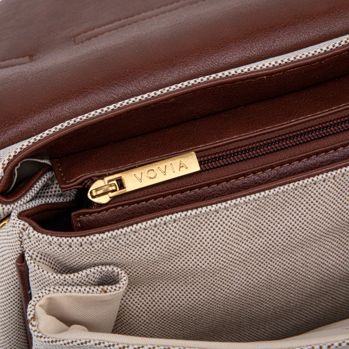 Ciara Vintage Canvas Shoulder Bag – Beige & Brown